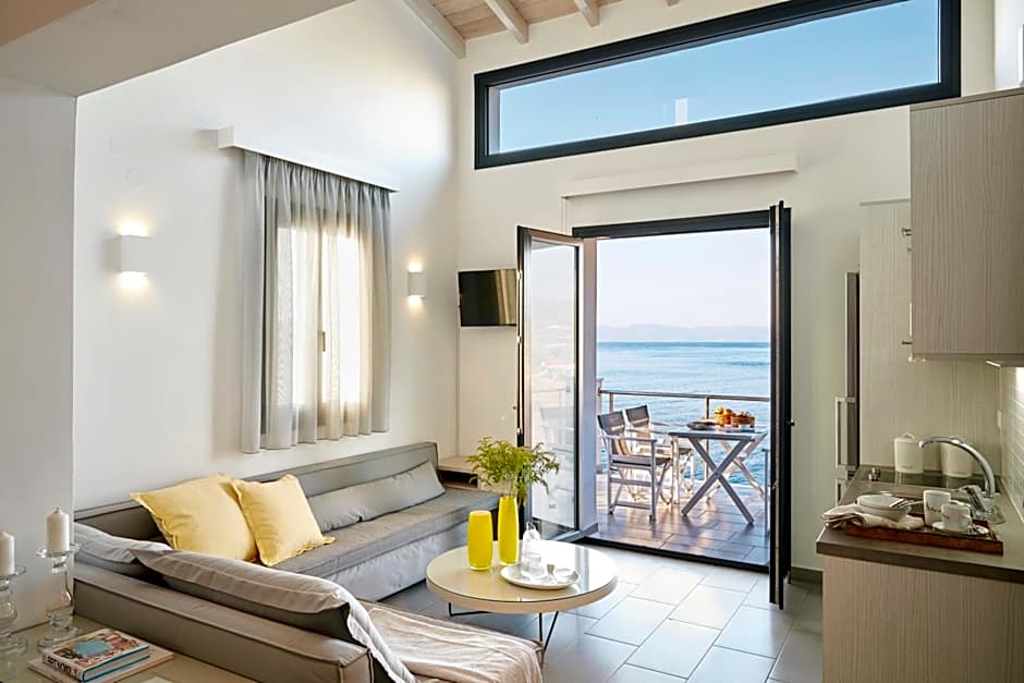 Eleia Seafront Rooms & Villas