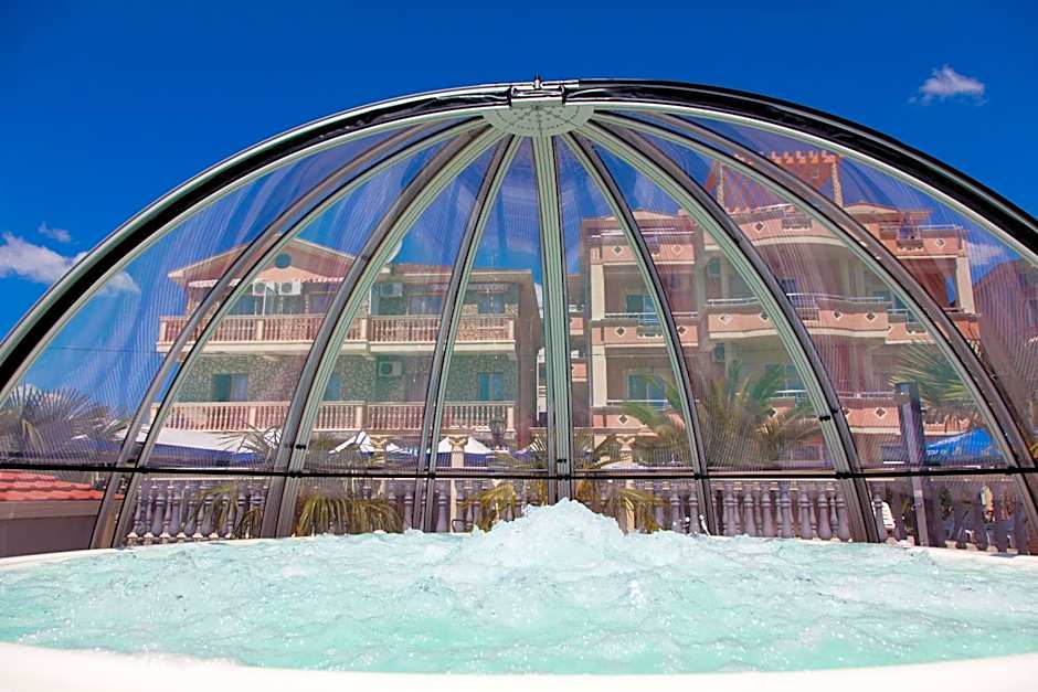 Aparthotel Villa Primafila