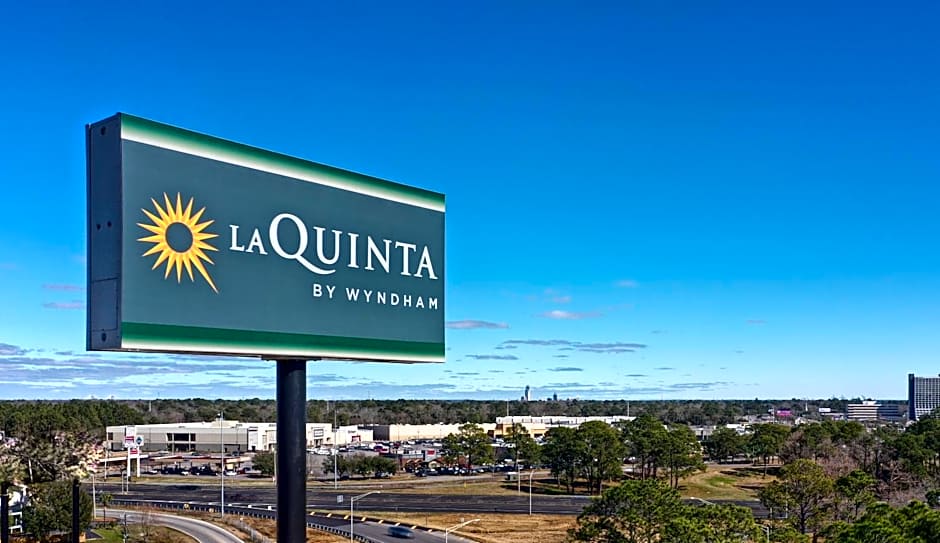 La Quinta Inn & Suites by Wyndham Mobile