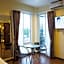 Suksomboon Hotel