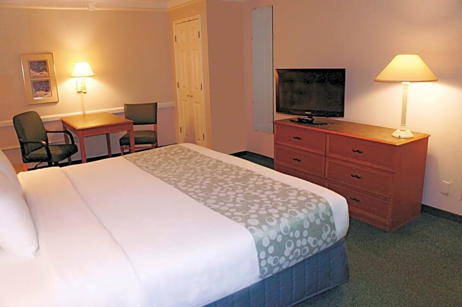 Travelodge by Wyndham Tuscaloosa