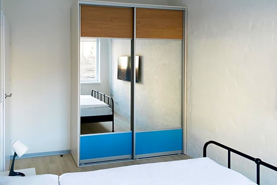YouthMents - Student Hotel