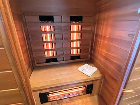 King Room with Spa Bath