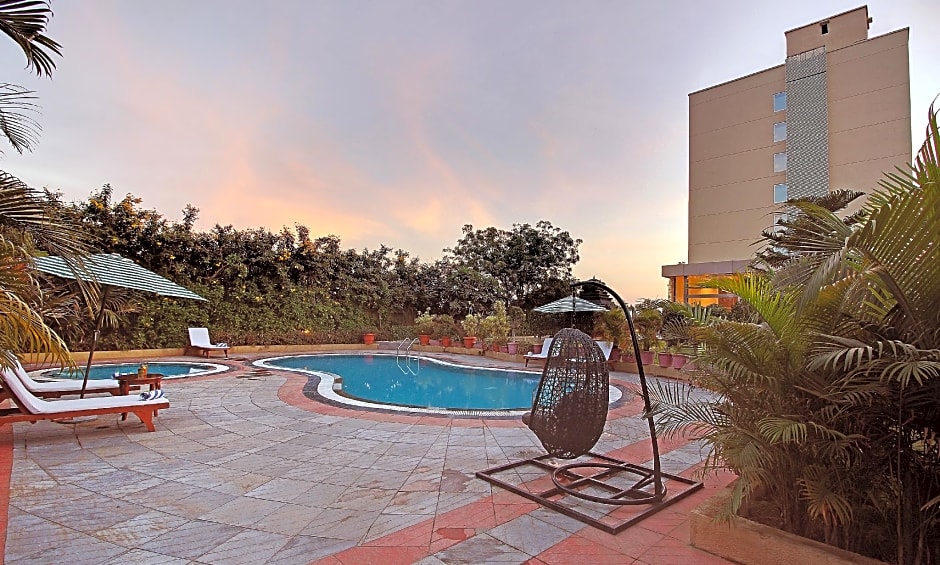 Temple Tree Hotel Shirdi