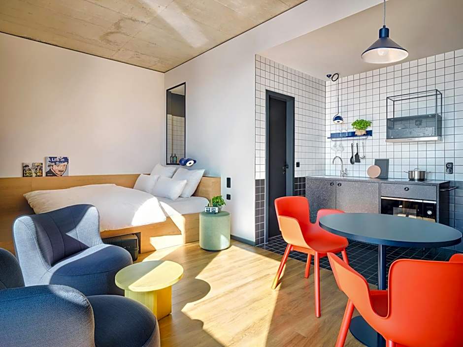 STAYERY Gütersloh Hauptbahnhof