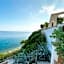 Cokkinis Hotel