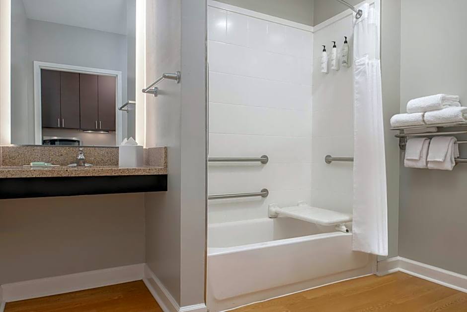 TownePlace Suites by Marriott Jackson Ridgeland/The Township At Colony Park