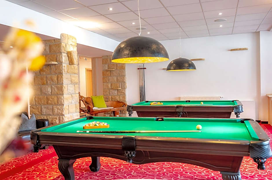 AaRa Hotel