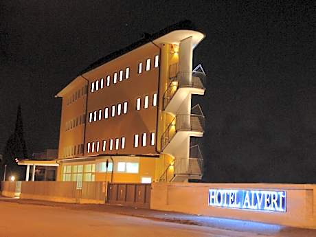 Hotel Alverì