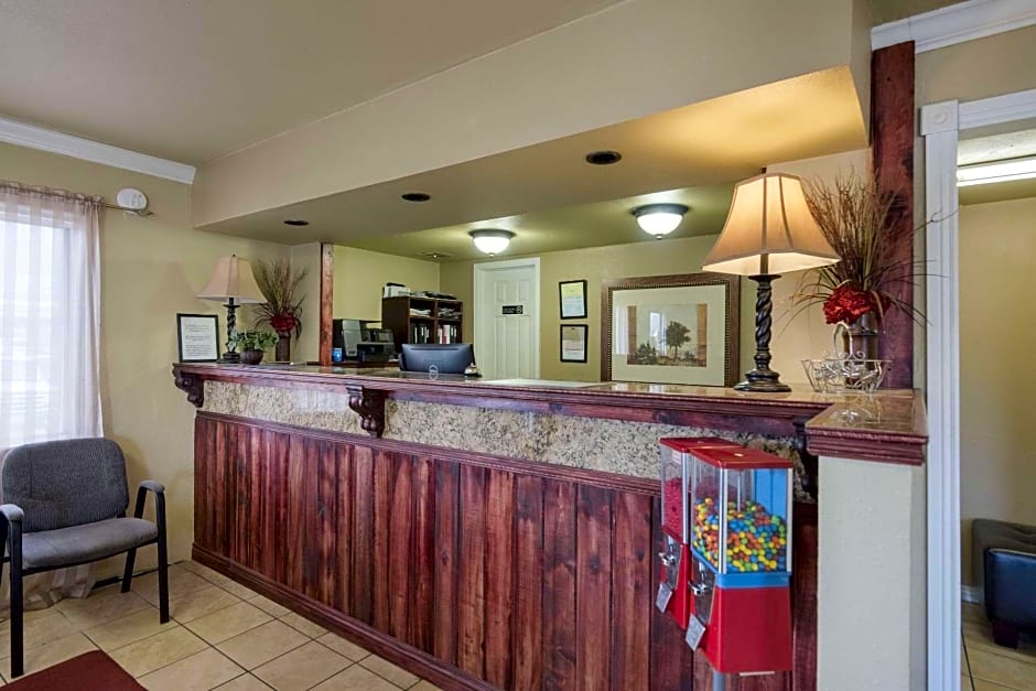 1st Interstate Inn