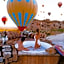 Seki Cave Hotel – Wake Up to Hot Air Balloons