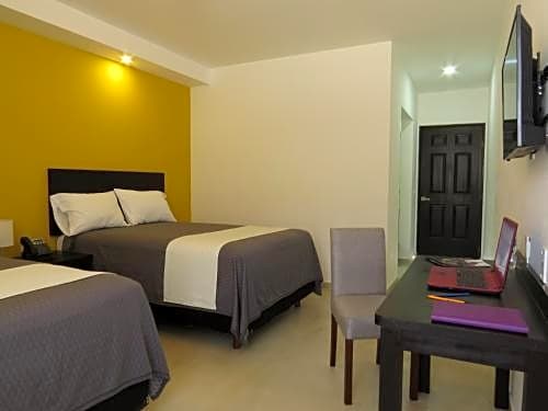 Casa Blanca Hotel