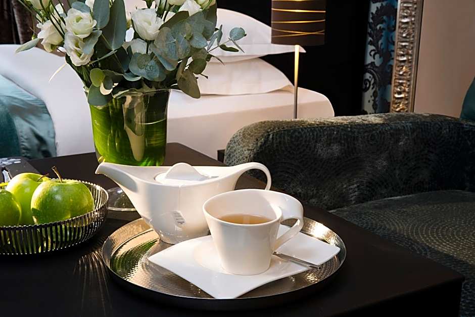 Hotel Ares Eiffel