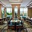 Hilton Kansas City Country Club Plaza