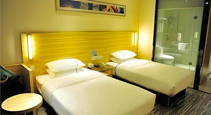 City Comfort Inn Jingmen Zhongjian Jinxiang Square
