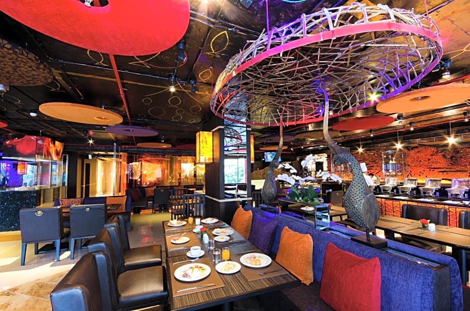 TONGTARA RIVERVIEW HOTEL