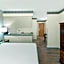 GuestHouse Inn & Suites Kelso