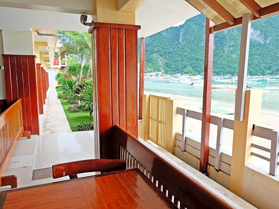 El Nido Beach Hotel