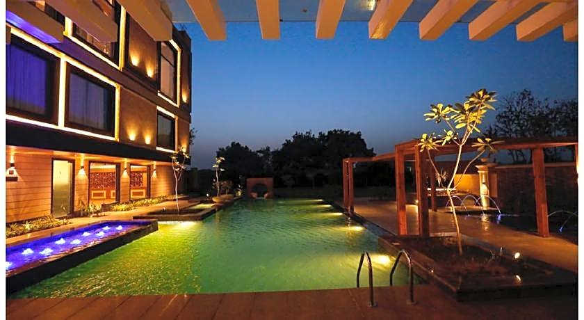 Ramada by Wyndham Varanasi Katesar