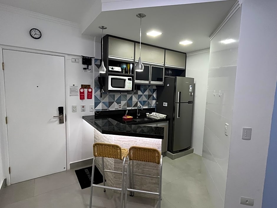 FLAT RIVIERA COM VISTA MAR A 150m DA PRAIA !