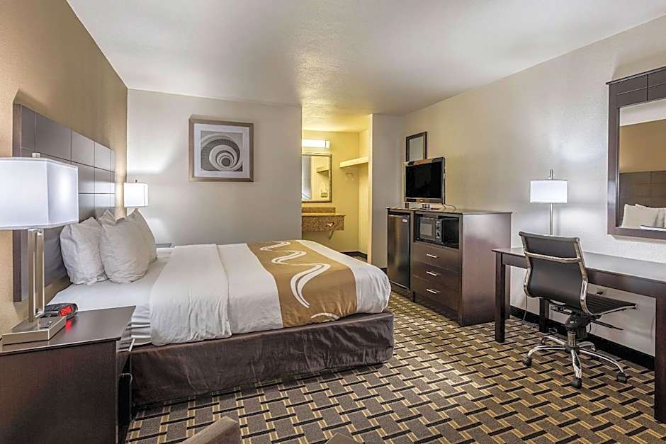 Quality Inn Tupelo Central