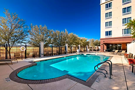 Fairfield Inn & Suites by Marriott Phoenix Chandler/Fashion Center
