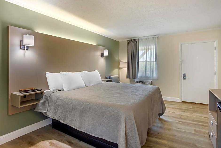 Quality Inn Smoketown - Lancaster Area