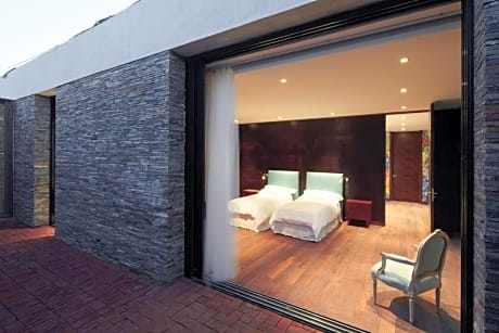 Three-Bedroom Villa with Terrace