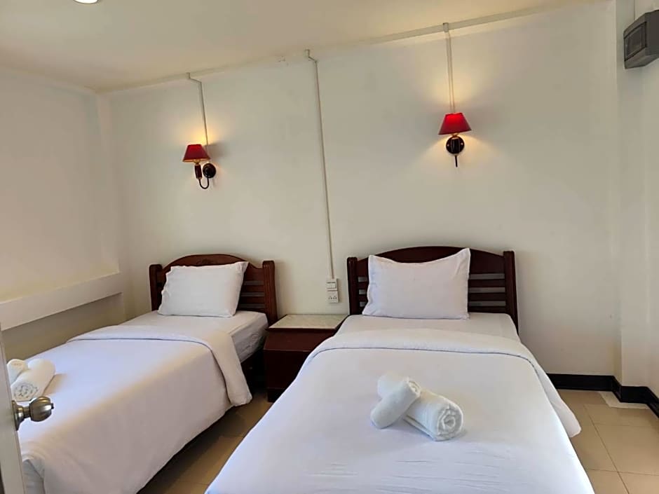 Seaside Palace Hotel