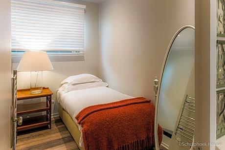 Luxury Triple Room with Garden View