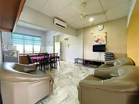 PD Laguna Resort Holiday