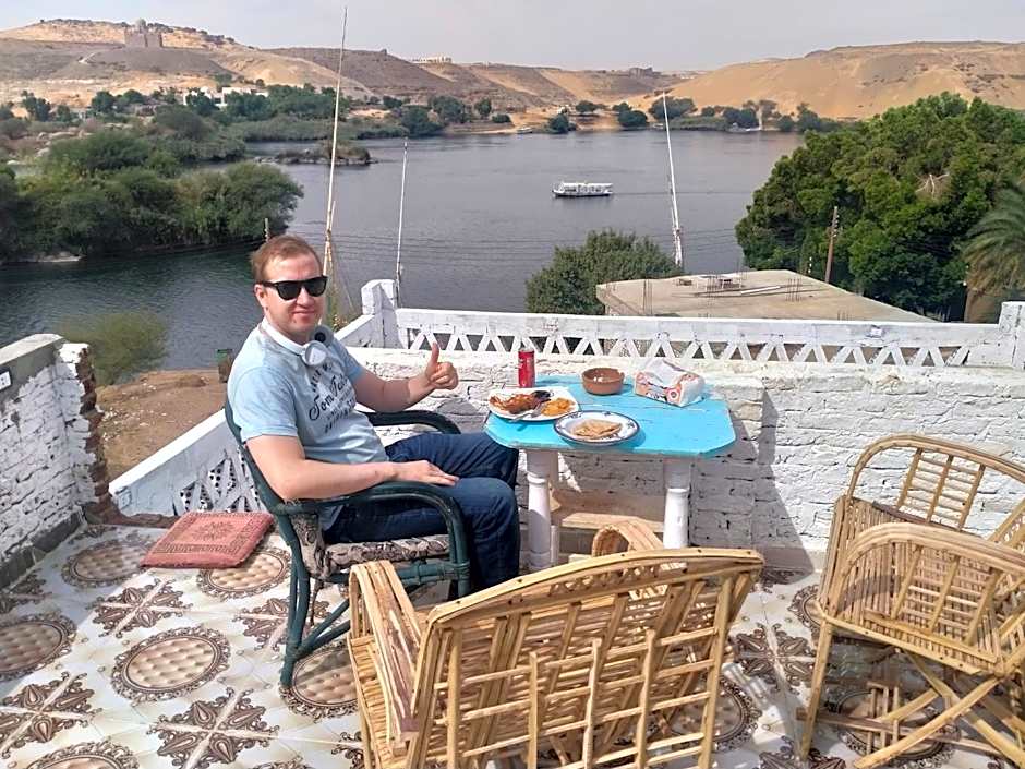 Seko Kato Nile View Hostel