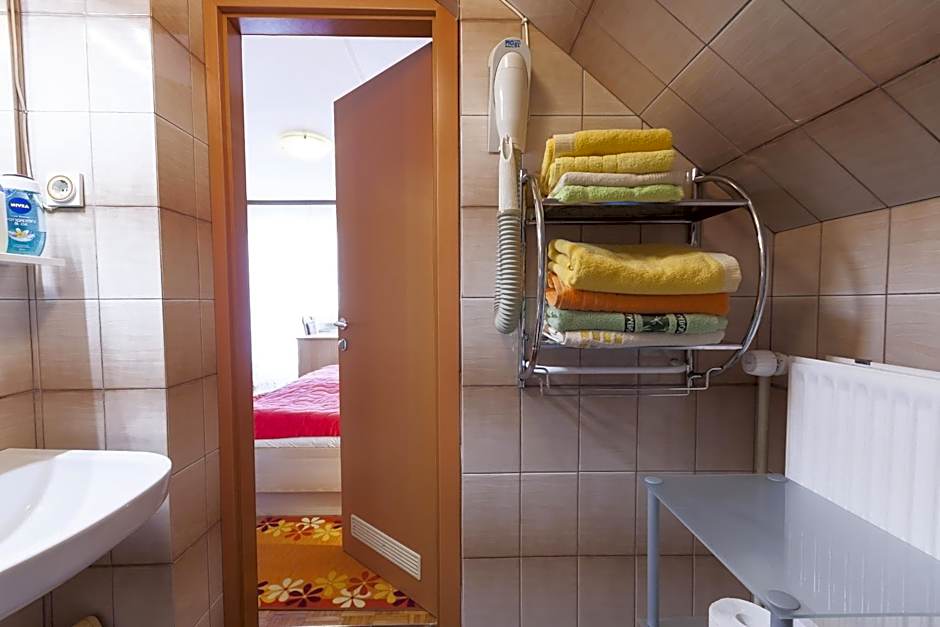 Rooms & Apartments Jana