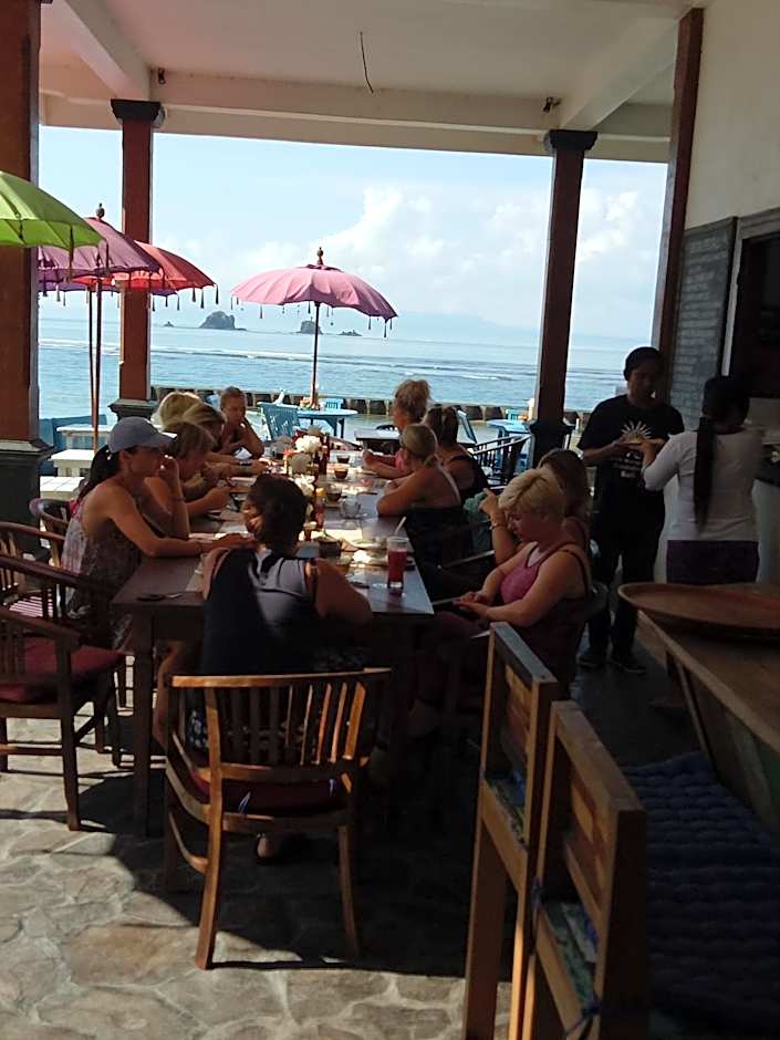 Puri Oka Beach Bungalows