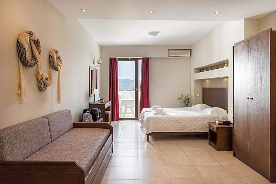 Mirtilos Studios & Apartments