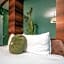 Golden Pars Hotel