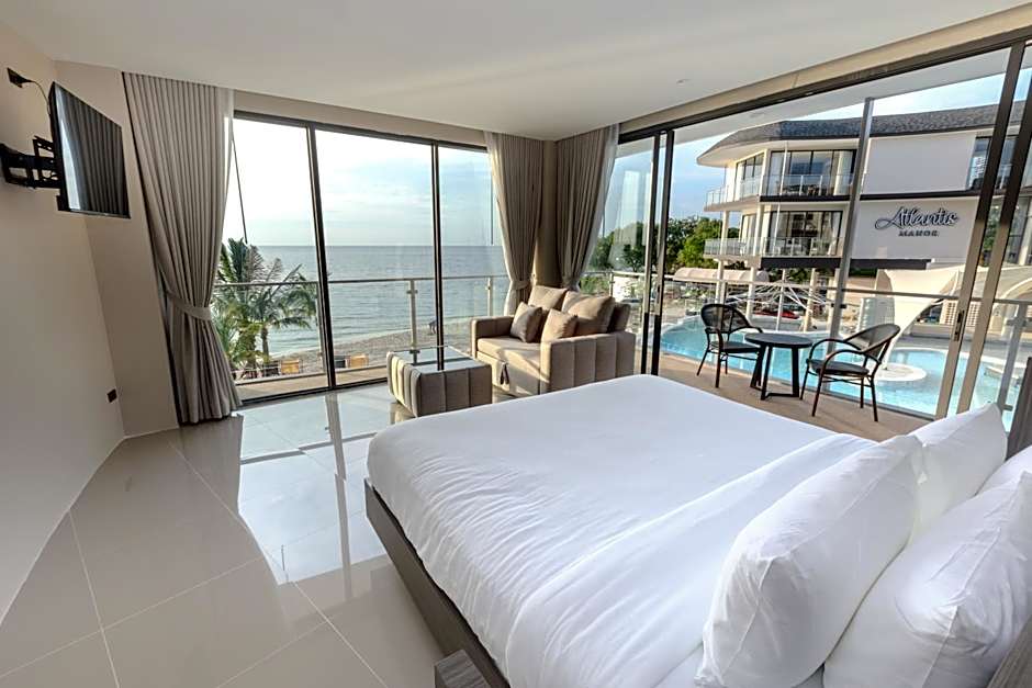 Photo 1 of 8 of Suite, Sea View