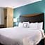 Dubuque Inn and Suites