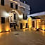 Four Mansions Hotel