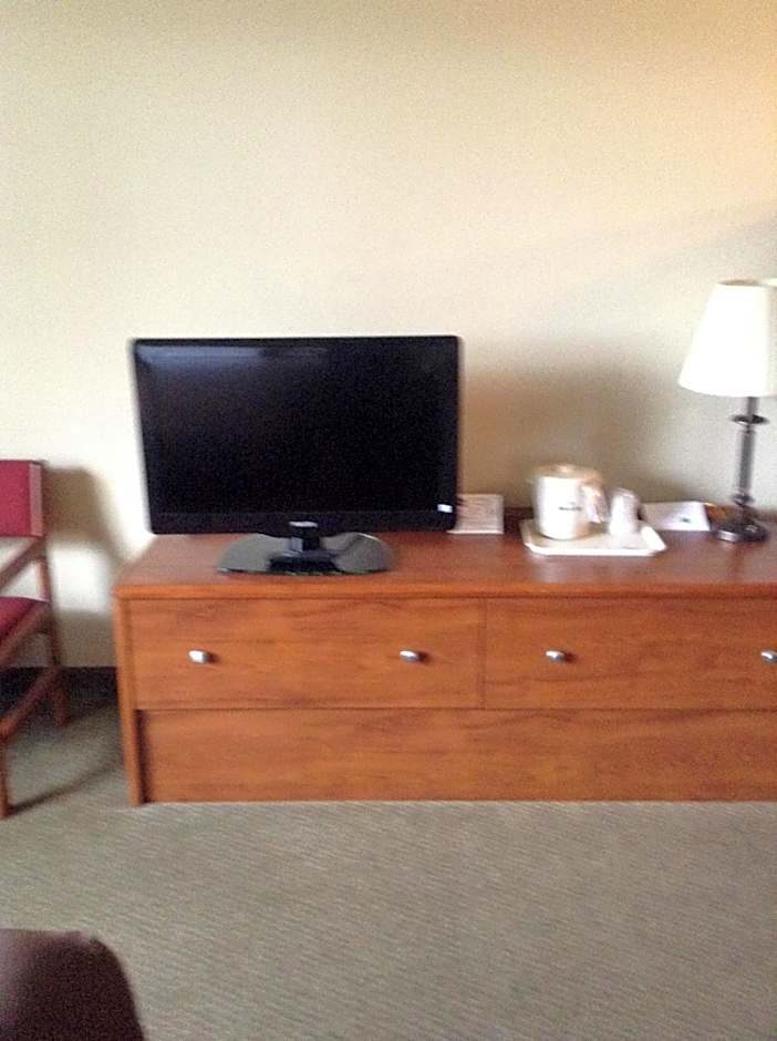 AmericInn by Wyndham Republic