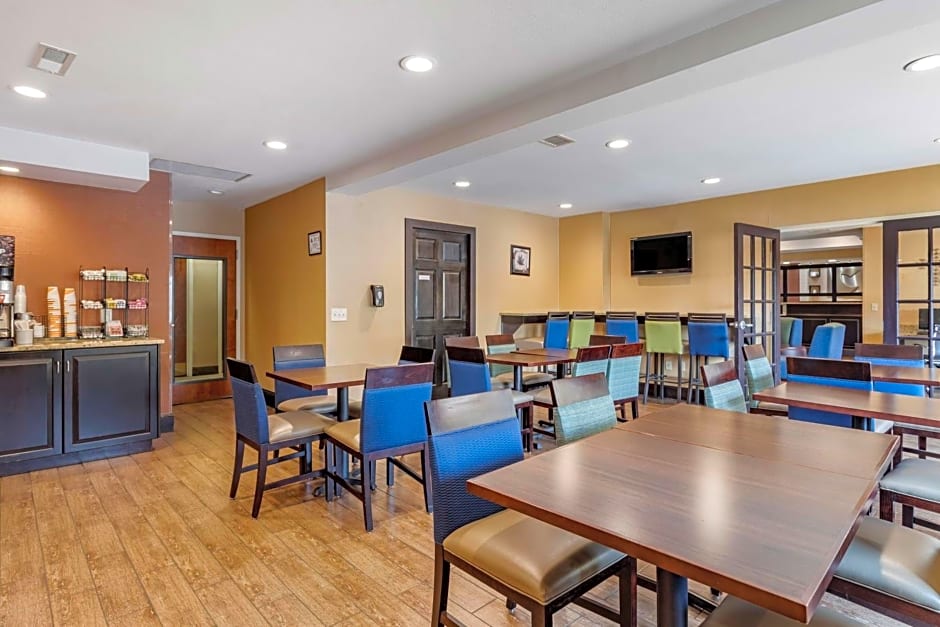 Comfort Inn Biltmore West