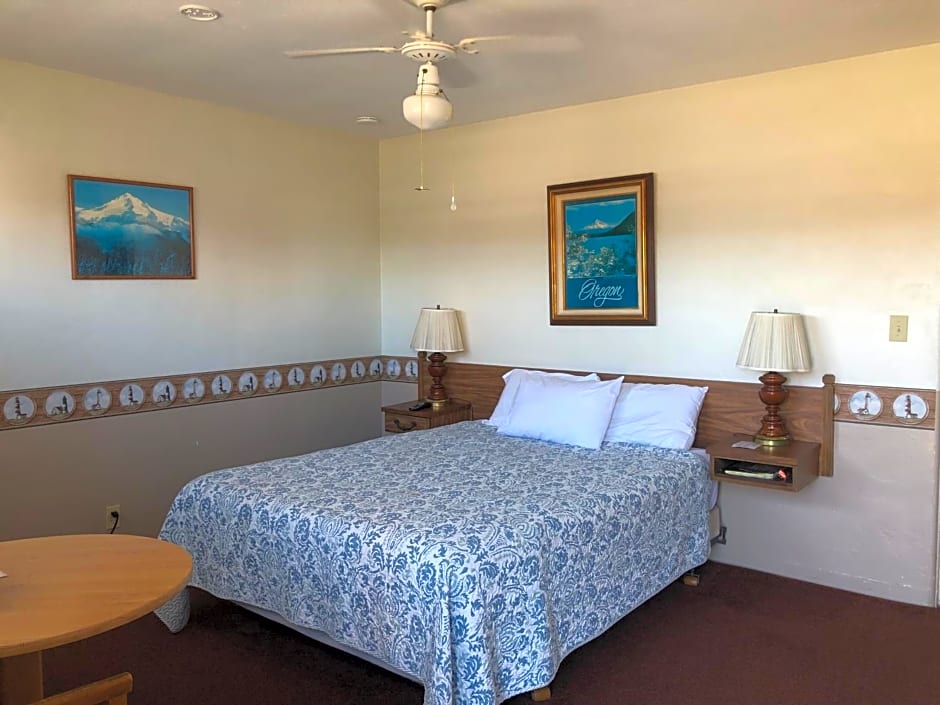 Lighthouse Inn