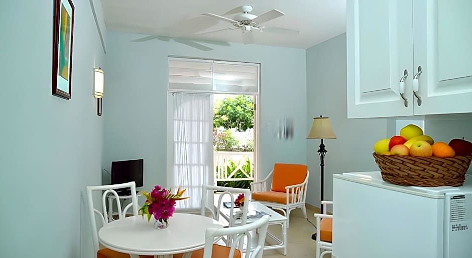 Dover Beach Hotel