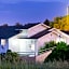 Super 8 by Wyndham Pittsburgh PA Airport/University Area