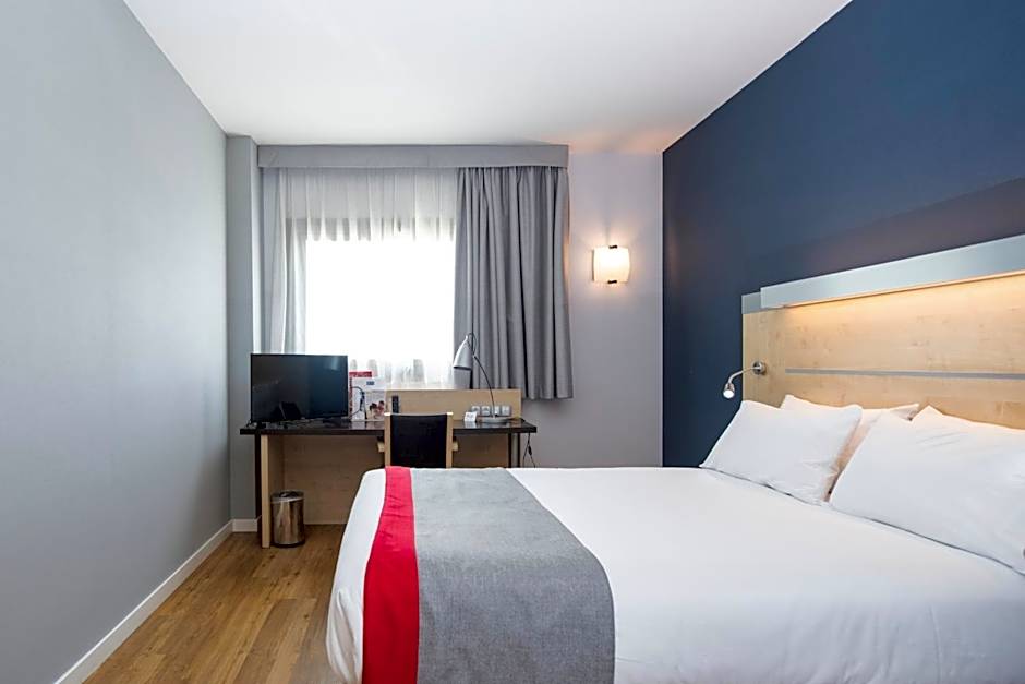 Holiday Inn Express Sant Cugat By IHG