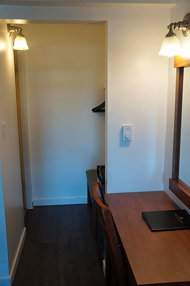 Westward Inn & Suites