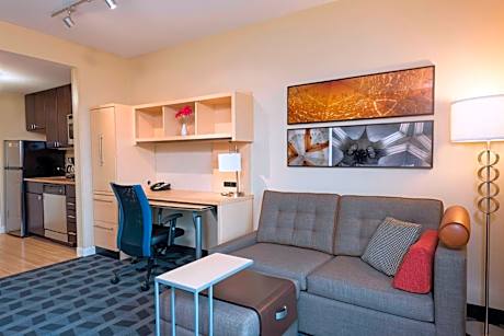 Queen Studio with Two Queen Beds