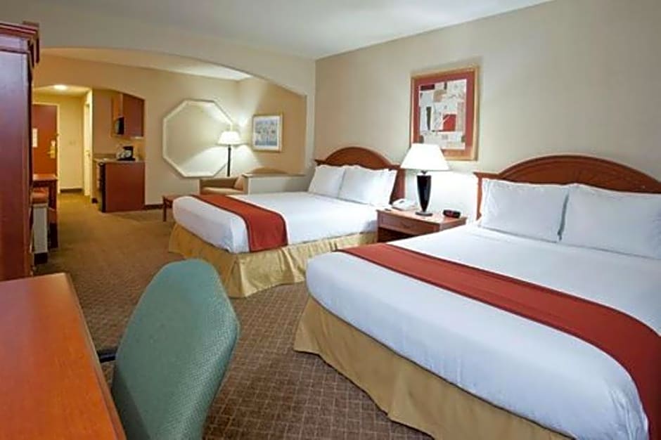 Holiday Inn Express Hotel & Suites Erie-Summit Township, an IHG Hotel