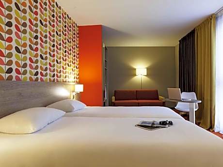 Standard Twin Room and Sofa Bed