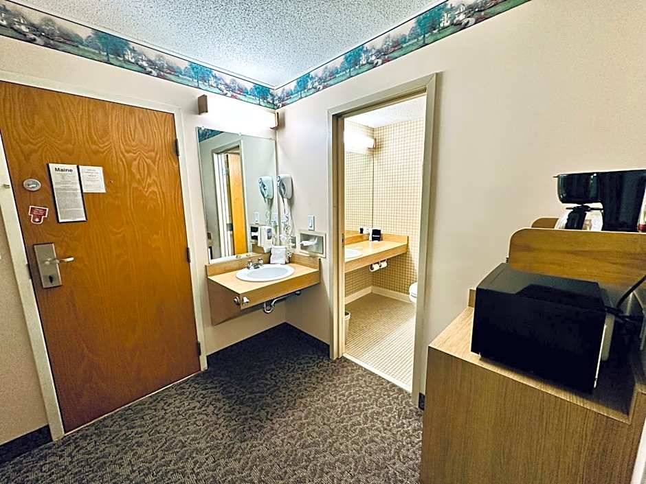 Ivey's Motor Lodge